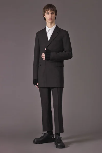 Look 11